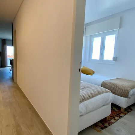 Chillin Santa Cruz - Close To Beach Retreat Apartment